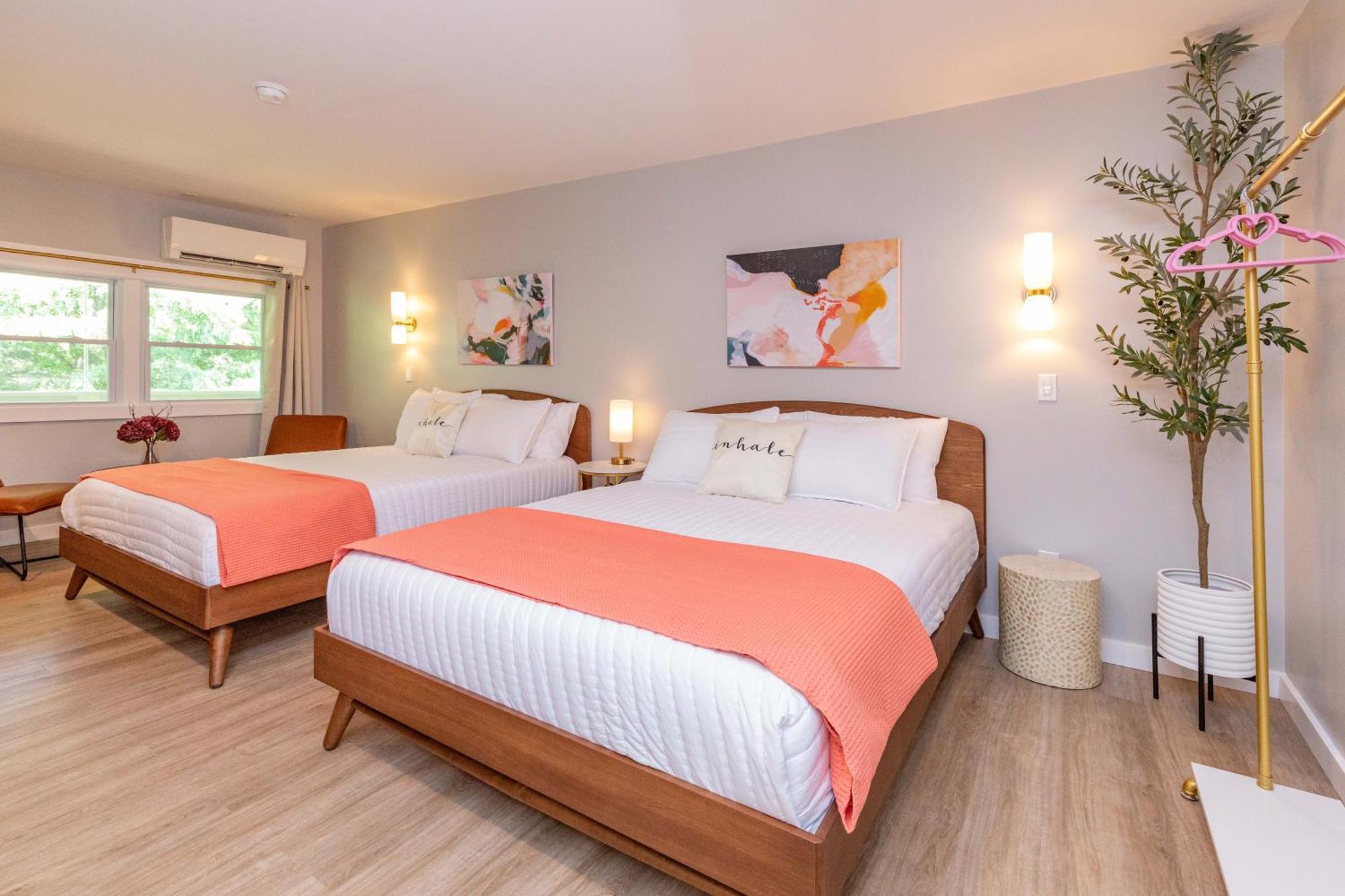 Dogwood Boutique Motel Маги Вали Екстериор снимка