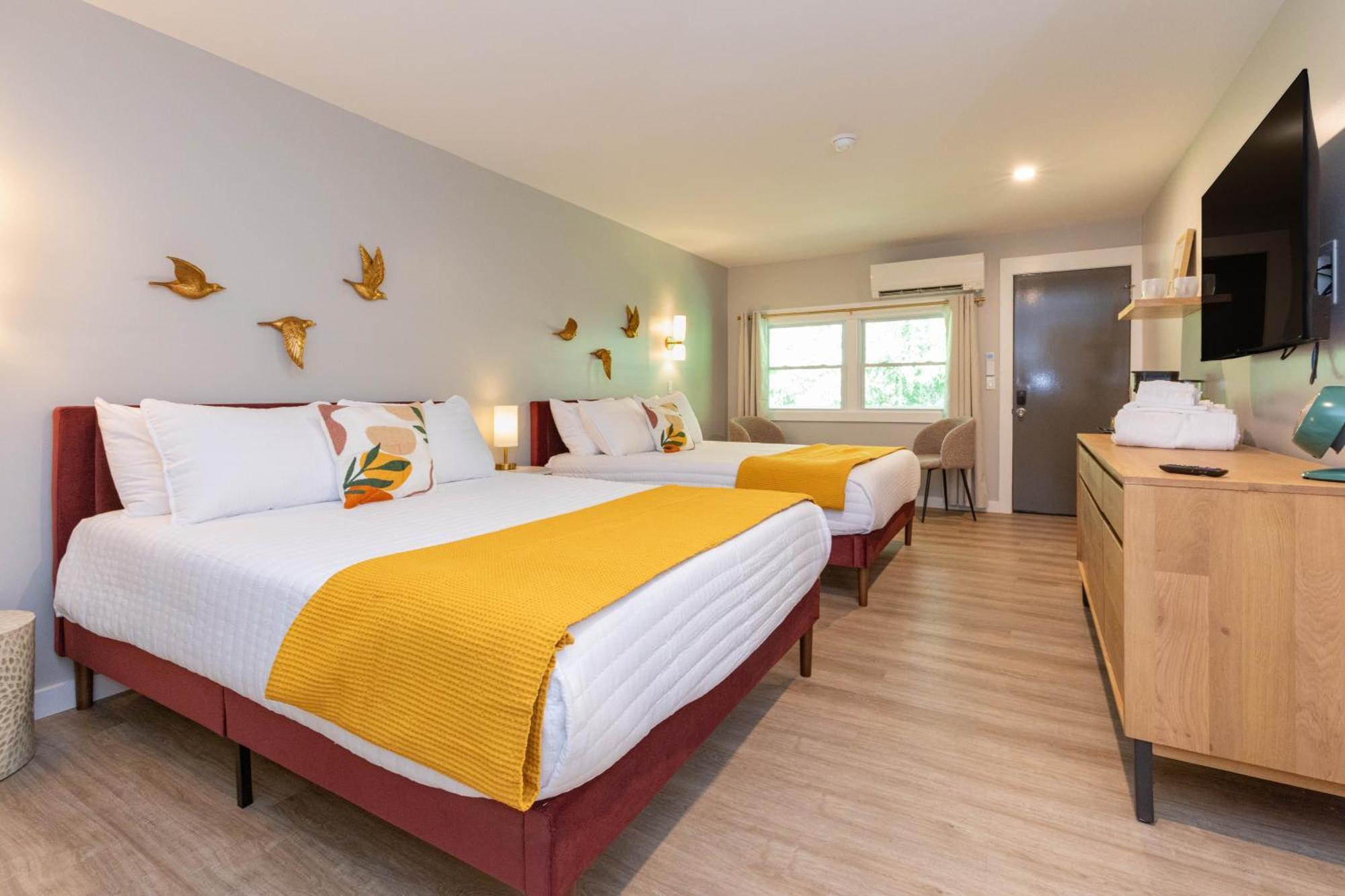 Dogwood Boutique Motel Маги Вали Екстериор снимка