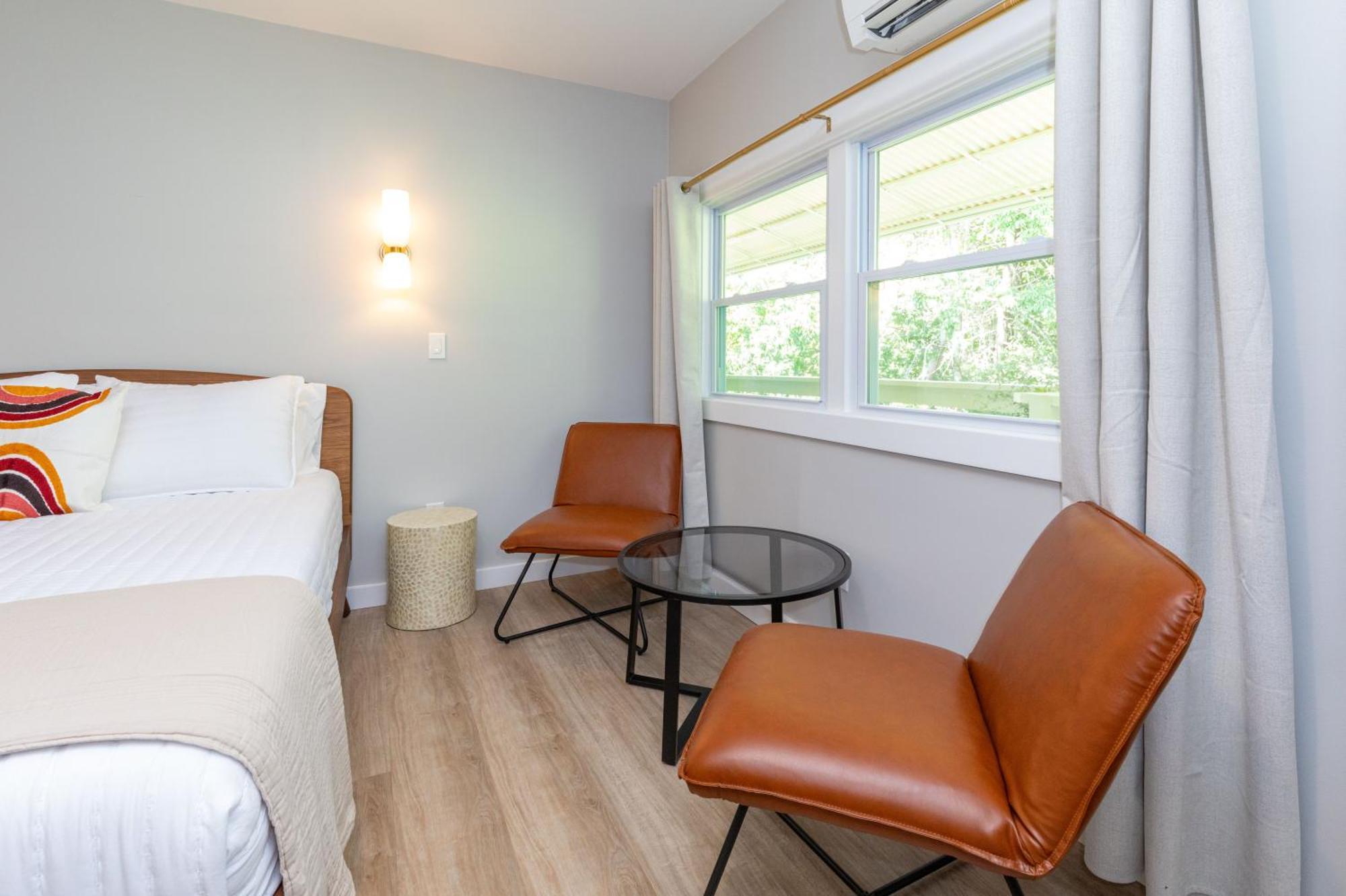 Dogwood Boutique Motel Маги Вали Екстериор снимка